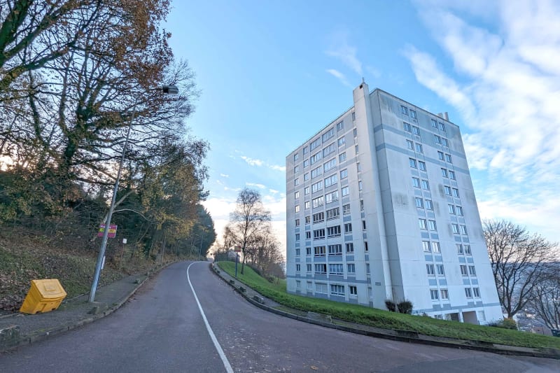 Appartement F2 en location à Notre-Dame-de-Bondeville avec vue - Image 1
