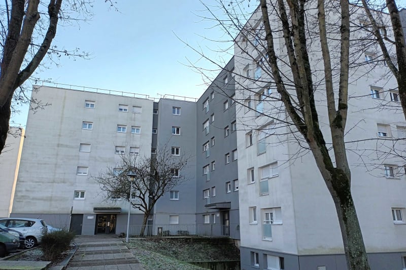 À Oissel, à louer un appartement T4 - Image 1