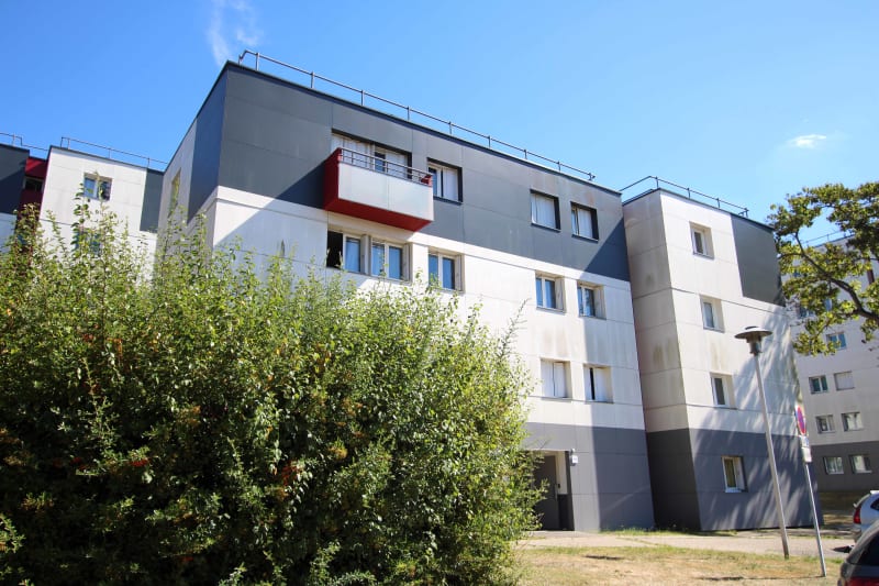 Appartement F3 en location à Petit-Couronne - Image 1