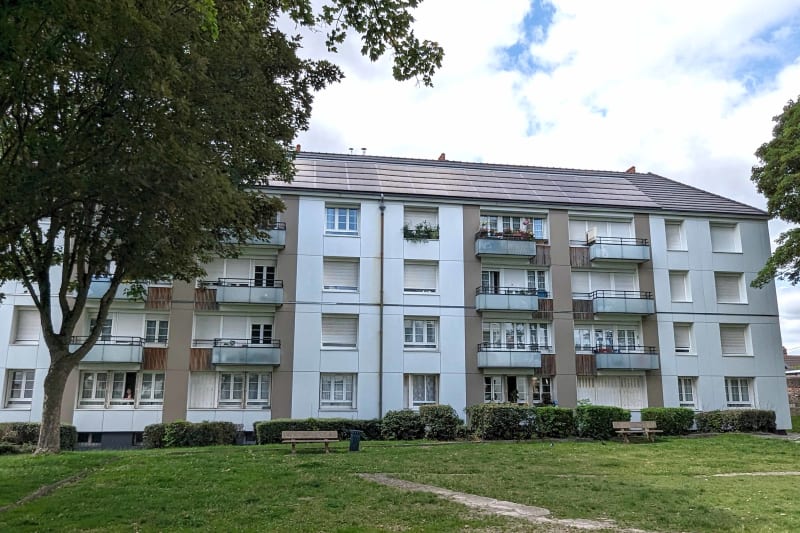 Le Petit-Quevilly : location appartement 4 pièces - Image 1