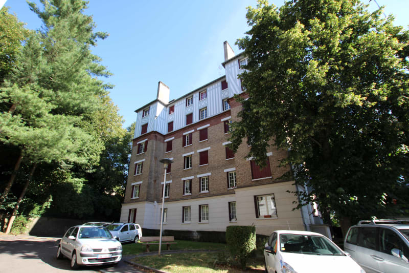 Grand appartement T3 en location à Rouen Rive Droite - Image 1