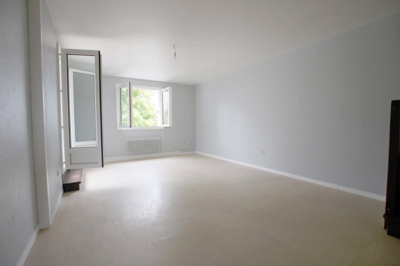 Appartement Duplex T4 à louer à Ry - Image 3