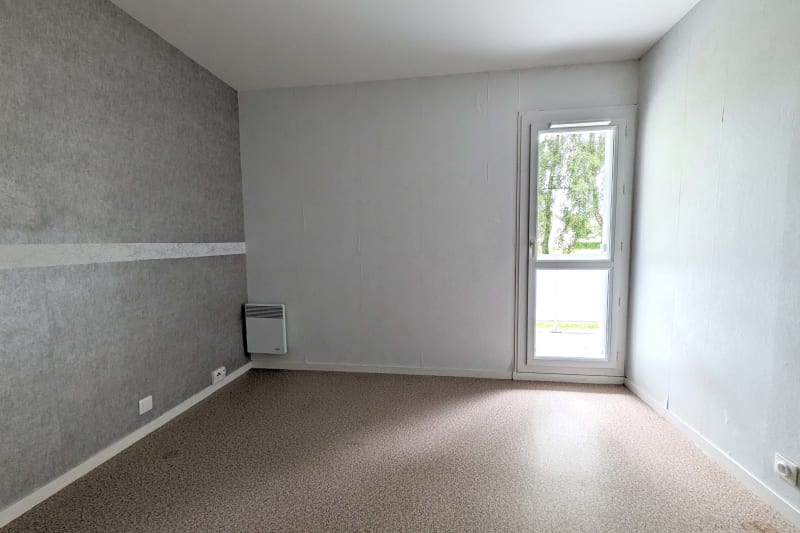 Location d’un appartement 3 pièces à Saint-Arnoult - Image 4