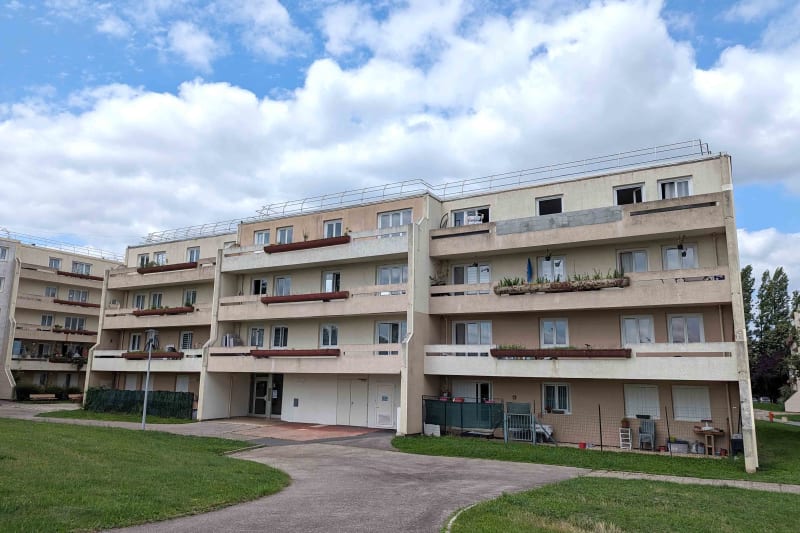 Location F3 appartement à Saint-Aubin-lès-Elbeuf - Image 1
