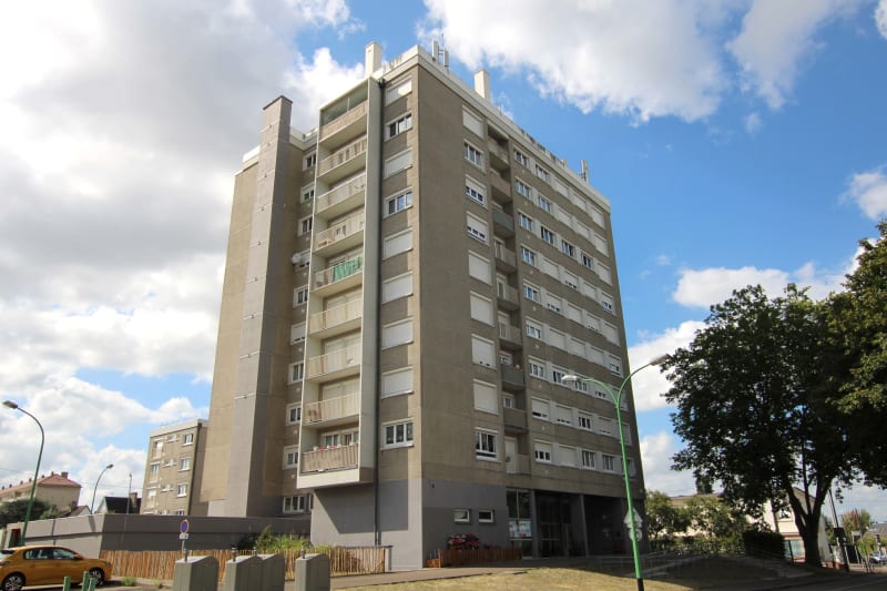 Location d'un appartement T4 à Saint-Étienne-du-Rouvray - Image 1