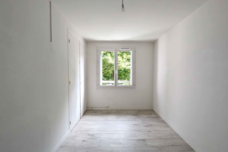 Appartement T4 en location à Saint-Valéry-en-Caux, vue sur les côtes - Image 5