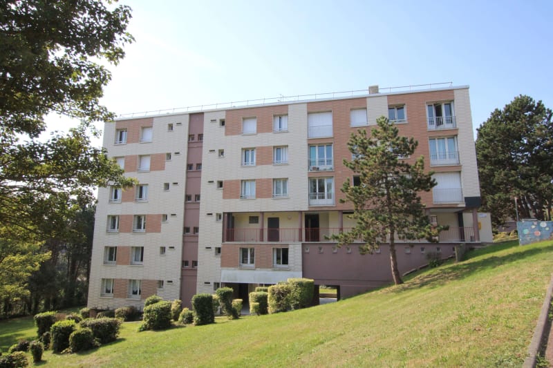 À louer à Saint-Valéry-en-Caux : appartement T3 - Image 1