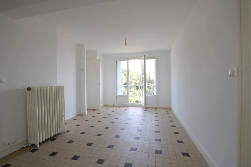 Appartement T3 à louer à Saint-Valéry-en-Caux, vue sur les côtes - Image 3