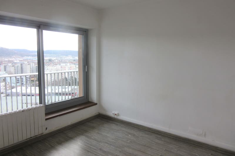 Appartement Type 5 De 107 M A Louer A Sotteville Les Rouen