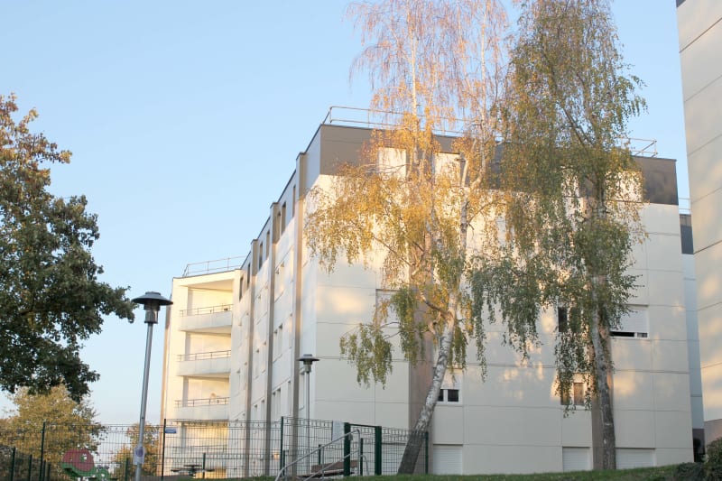 À Tourville-la-Rivière : grand appartement T3 en location - Image 1