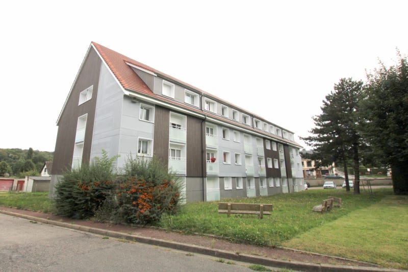 À Yainville : 3 pièces appartement à louer - Image 1