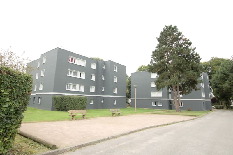 À louer : appartement T3 à Yébleron - Image 1